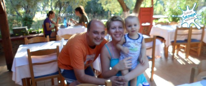 Tonis - porodični ručak pod maslinama i uspomene koje će poneti sa sobom