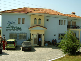 hotel lily ann beach/ulaz i parking