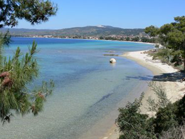 plaža nikiti/pogled sa brda kastri